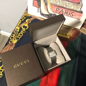 Gucci Ladies G Bezel Stainless Steel